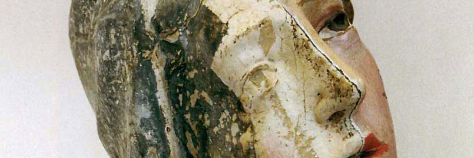 BAROKOVÝ OLTÁRNY OBRAZ SVÄTÁ KRV KRISTOVA, SOCHY SV. MÁRA MAGDALÉNA A SV. VERONIKA, Rožňava, hl. oltár kostola Panny Márie Bolestnej